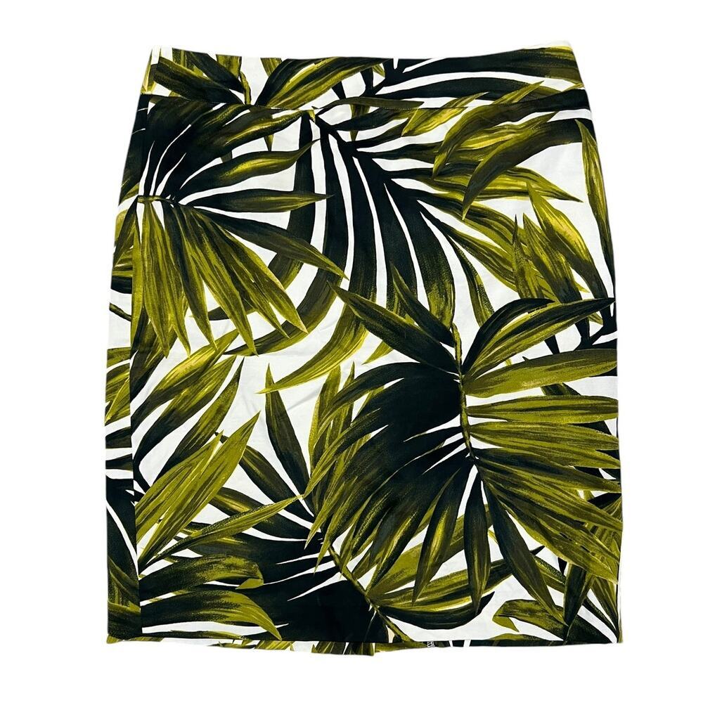 Ann Taylor Women’s Tropical Palm Knee Length Pencil Skirt Size 10 Back Zip Lined - Picture 1 of 4